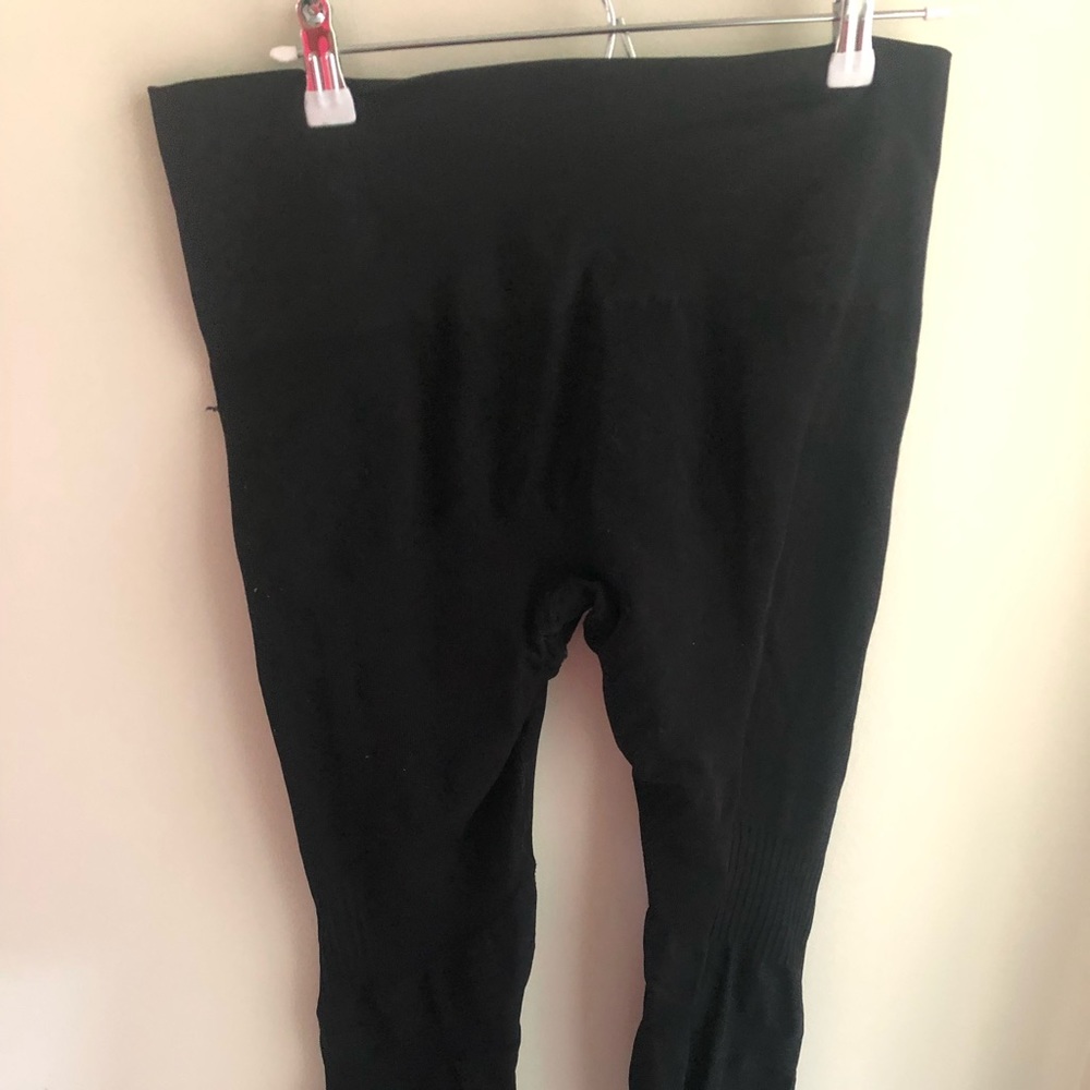 Bundle of 2 Blanqui Maternity leggings